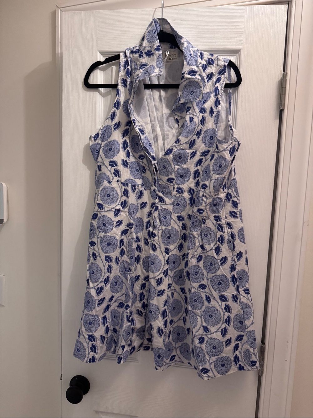 Sleeveless Blue Floral Collared Mini Dress